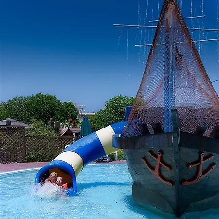 Family World Aqua Beach Matoula Complex Hotel 2*